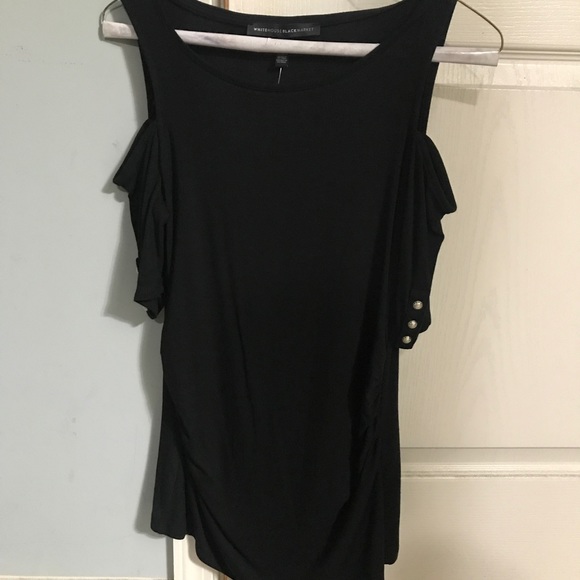 Open shoulder form fitting top - Picture 1 of 1